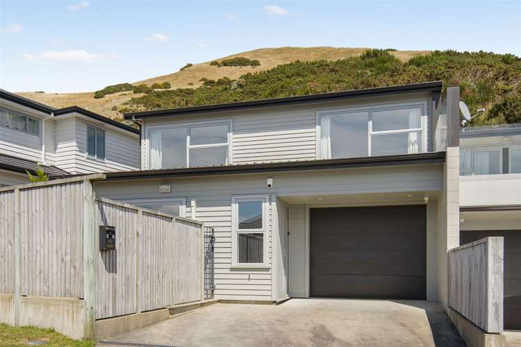 19a Comber Place Johnsonville_1