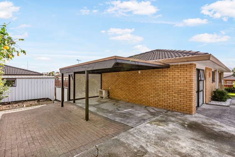 2/13 Menary Street Papakura_1