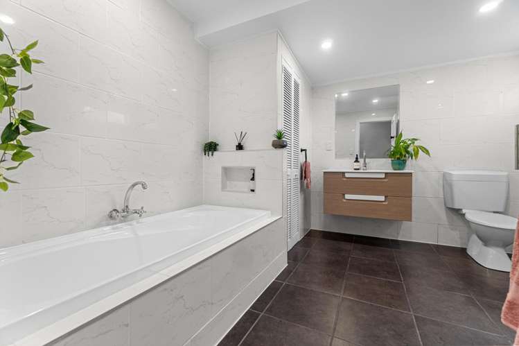 104 Rayner Road Huntly_12