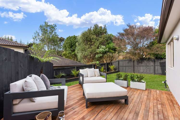 24 George Deane Place Greenhithe_24