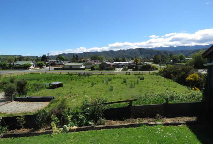 5 Herald Street Reefton_25