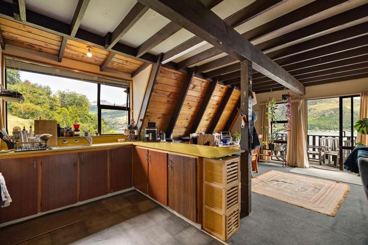 24 Willow Place and 117 Peninsula Road Kelvin Heights_12