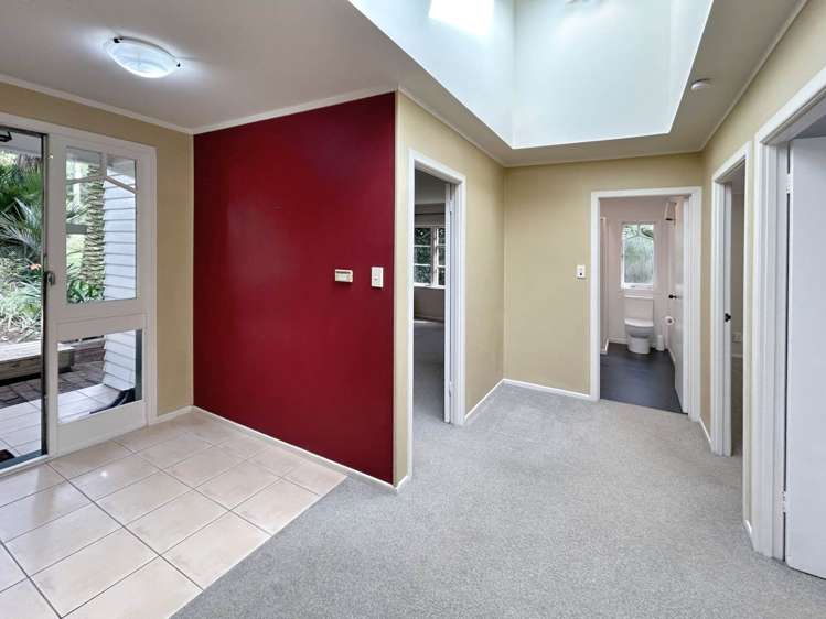 182 Woodlands Park Road Titirangi_4