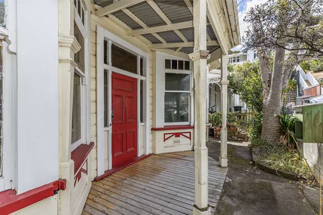 7 Balmoral Terrace Newtown_1