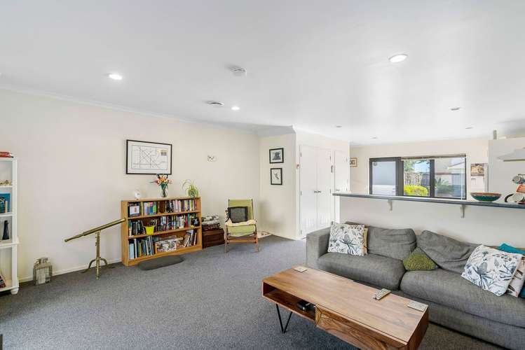 11/3 Ambrico Place New Lynn_8