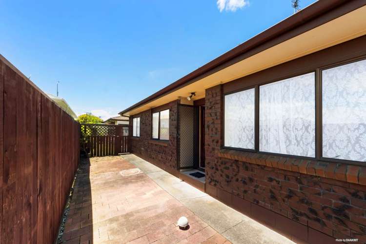 2/495 Blockhouse Bay Road Blockhouse Bay_6