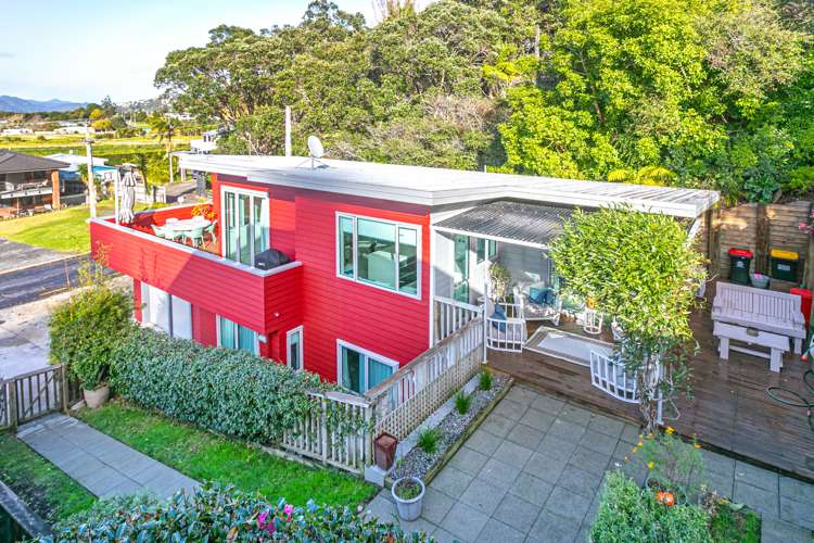 54 Ocean Beach Road Tairua_1