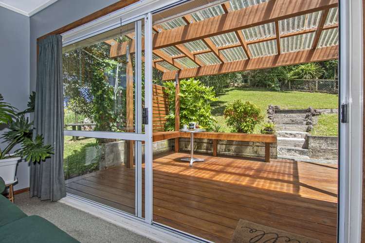 8 Glendale Road Woodhill_5