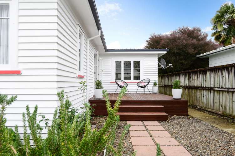 87 Fox Street Hamilton East_12