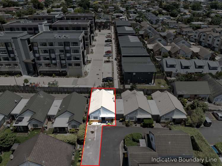 144/172 McLeod Road Te Atatu South_2