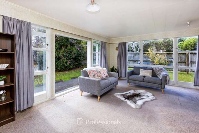 4 Dowling Grove Silverstream_1