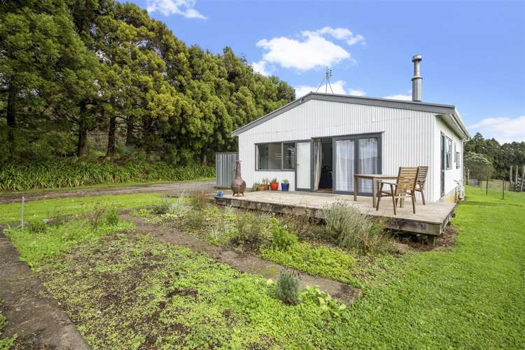 465 Pinnacle Hill Road Bombay_2