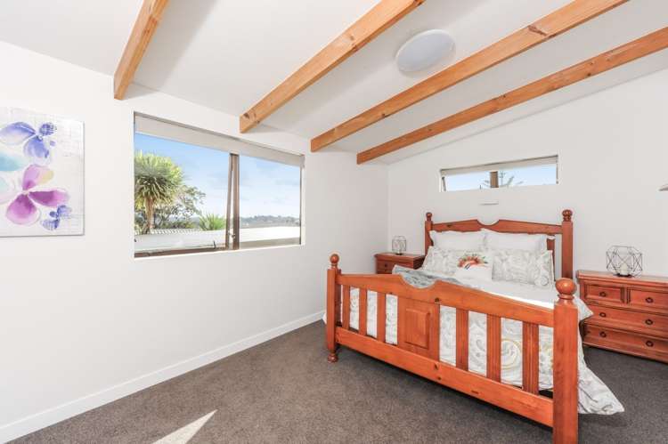 2/66 West Coast Road Glen Eden_9