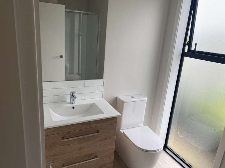 8/1460 Cameron Road Greerton_14