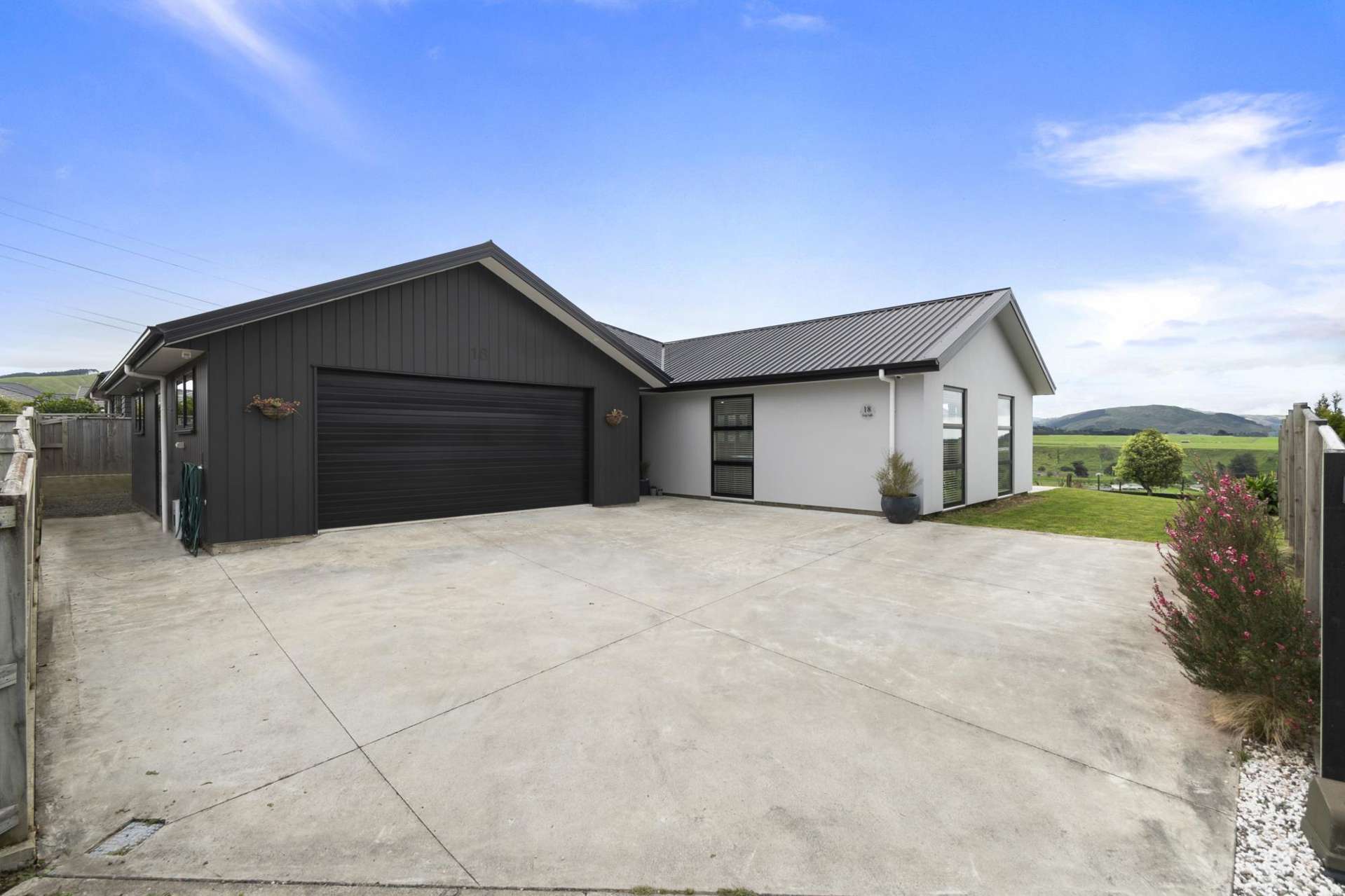 18 Varsity Heights Fitzherbert_0