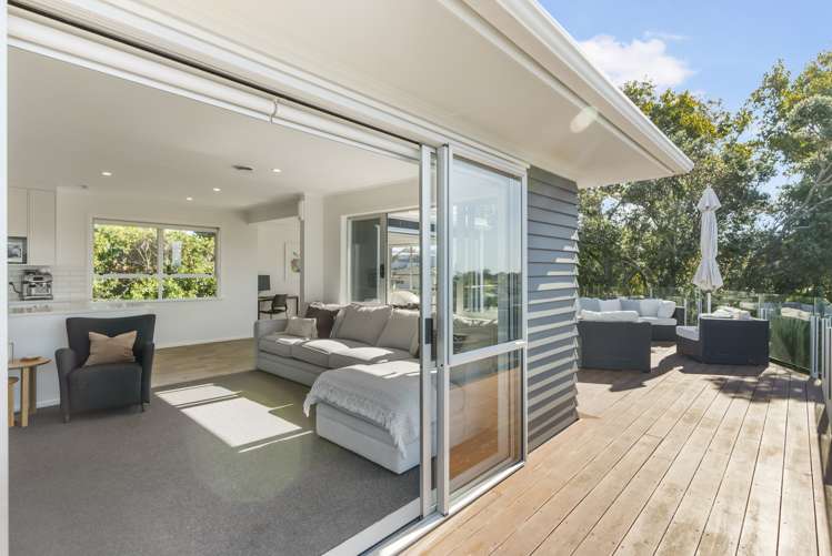 8 Reydon Place Cockle Bay_7