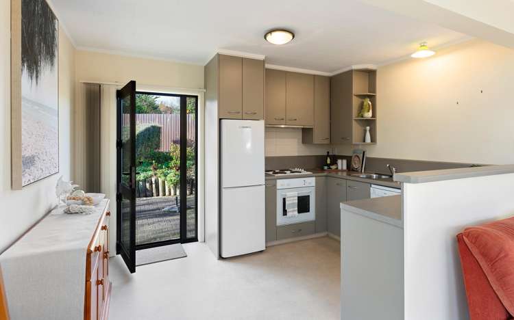 27 Waimea Road Waikanae Beach_8