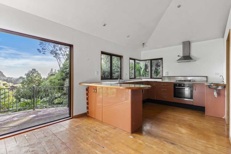 31 Cascade Avenue Waiatarua_12
