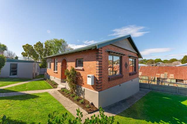 Cute, tidy & conveniently located