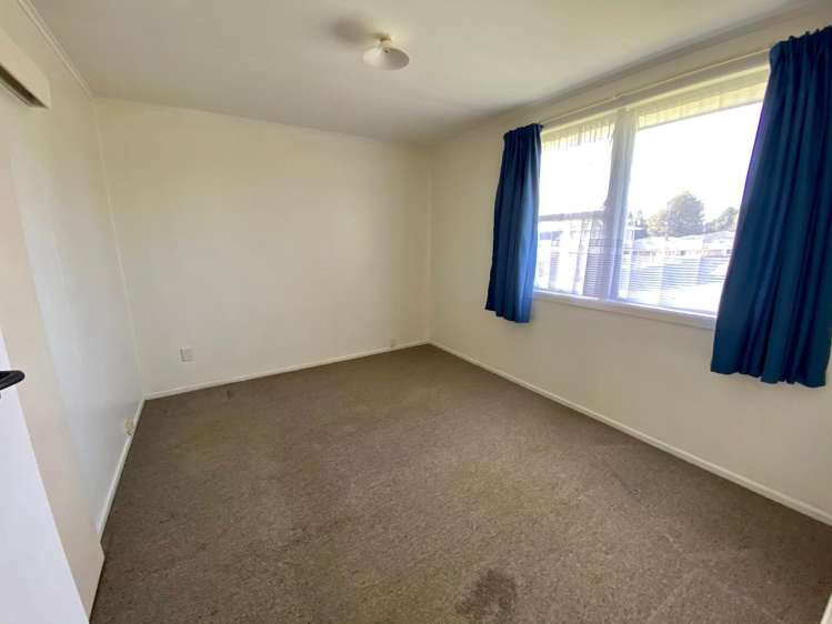 7 Takahe Place 11139_6