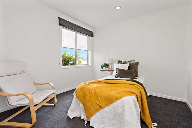 48 West Thompson Street Leamington_11