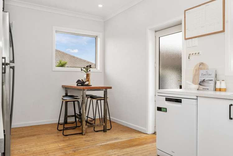 23 Coronation Street Spreydon_14