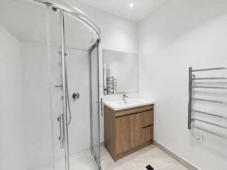129C Barrack Road Mt Wellington_9