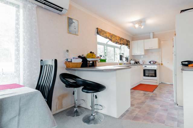 9 Hawkley Close Flat Bush_4