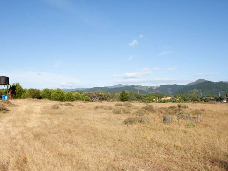 46 Edgewater Place Rarangi_11