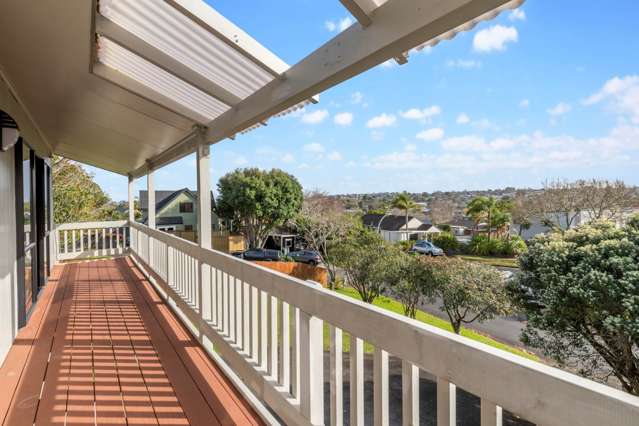 10 Photinia Place Botany Downs_3