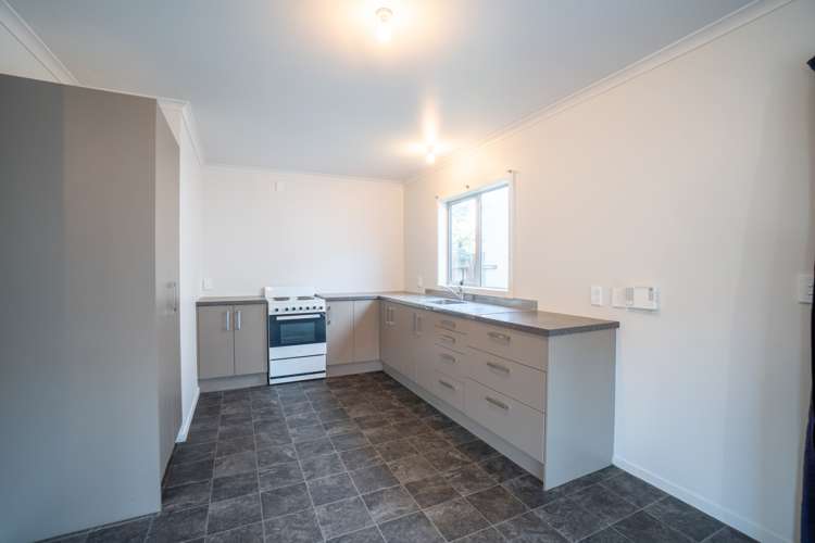 131a Ferguson Street West End_12