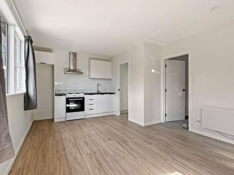 2/16 Highbury Street Avondale_0