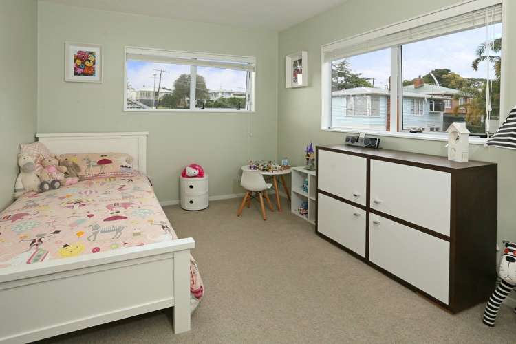 1/24 Abbotleigh Avenue Te Atatu Peninsula_9