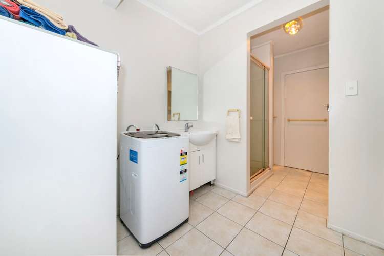 1558 Great North Road Waterview_24