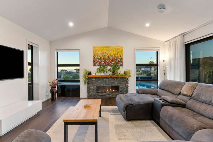 11 Bernora Crescent Bombay_13