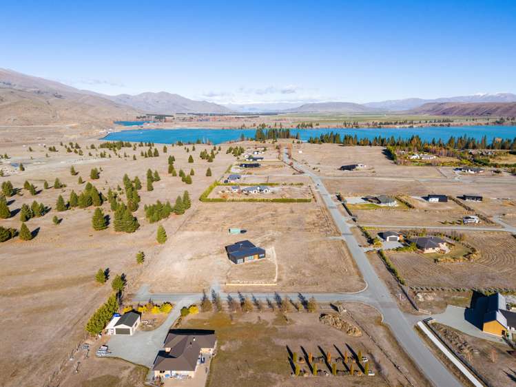 4 Neuman Road Twizel_10