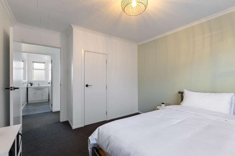 256 Tremaine Avenue Highbury_15