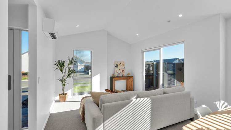 10 Waianiwa Place Burwood_3