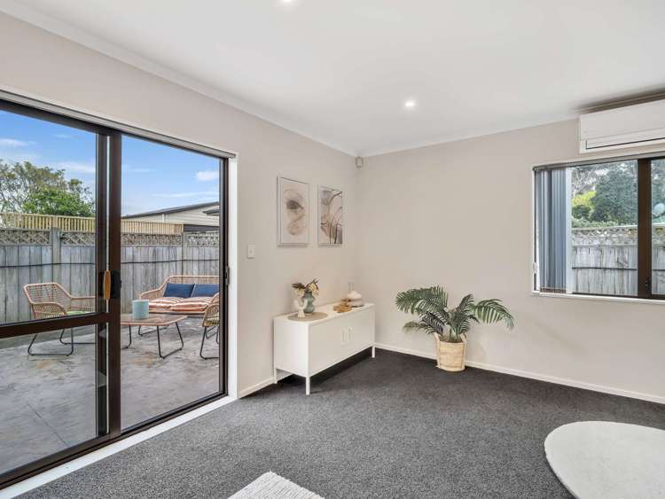 1 Loader Place Tawhero_11