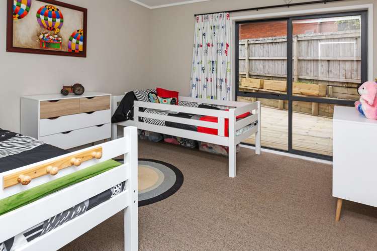 8 Mcainch Place Kamo_16