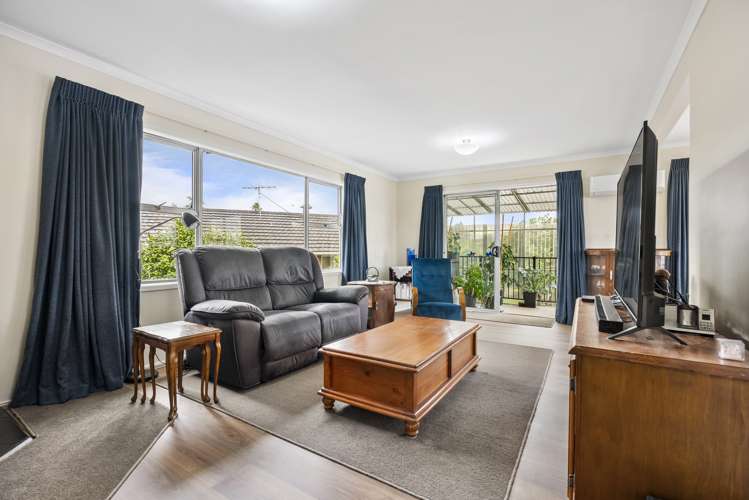 4183 Great North Road Glen Eden_14