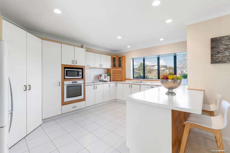 218 Whitford Road Shamrock Park_7