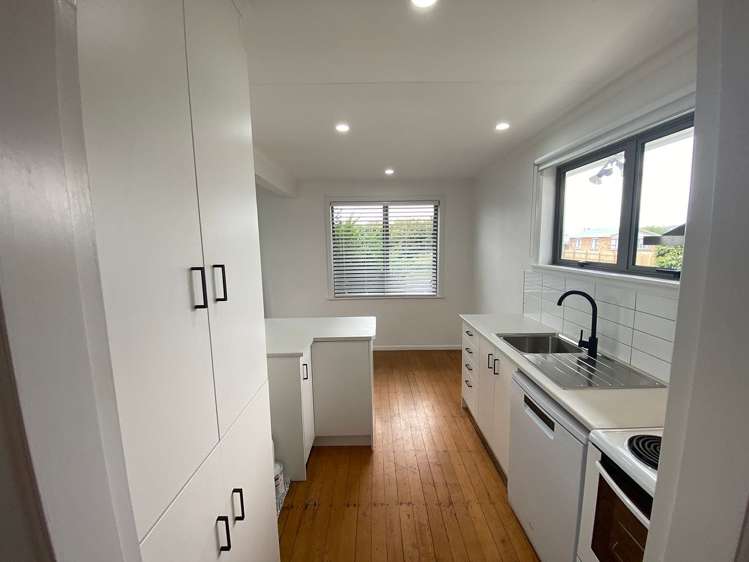 3 Milne Road Mangakakahi_5