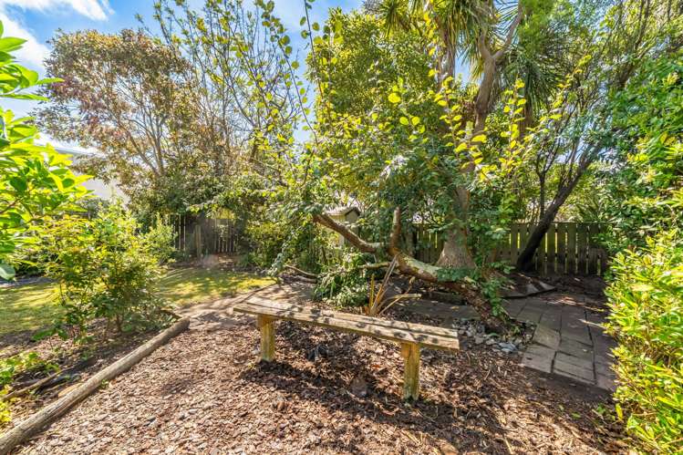 17 Paremata Crescent Paremata_16