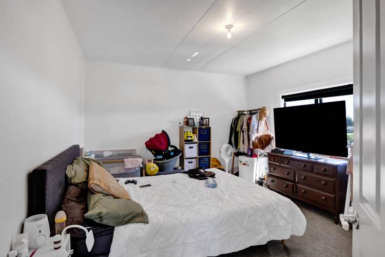 168 Tukapa Street Westown_13