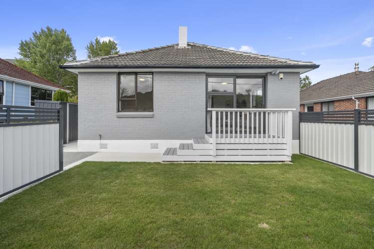 108 Strand Crescent Naenae_12