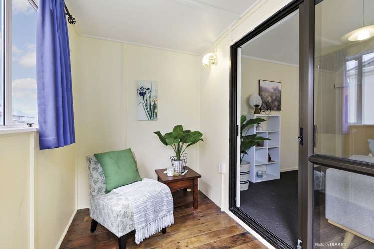 132 Akaroa Drive Maupuia_9