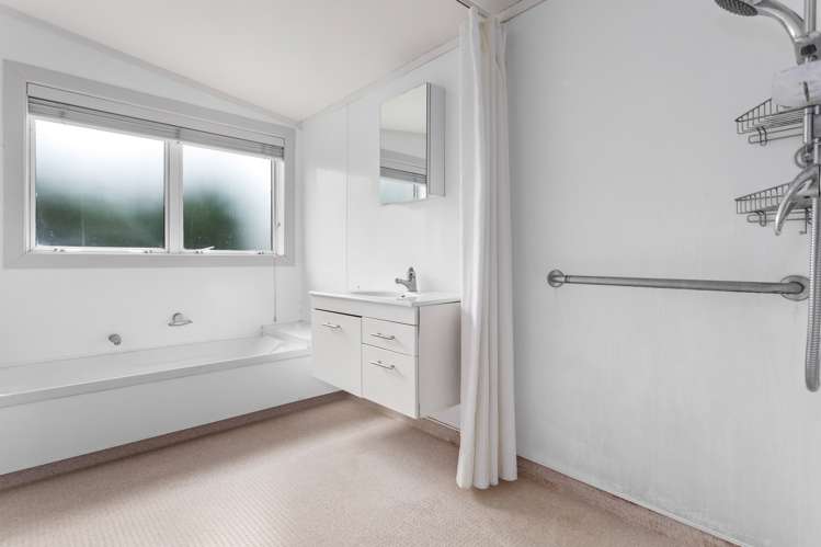 16 Howell Road Taneatua_9