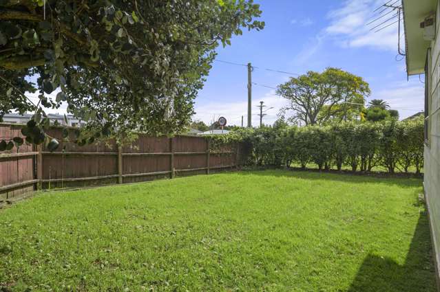 2/97 Mahia Road Manurewa_2