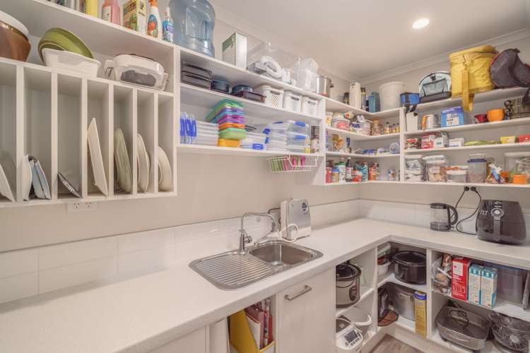 22 Chartwell Street Burwood_6